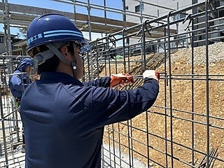 株式会社芳和建設工業