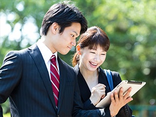 【有限会社メイプル】