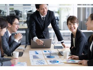 株式会社トップ