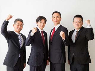 株式会社REVOLEA