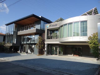 株式会社アースシフト