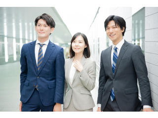 株式会社エム・アール・エフ
